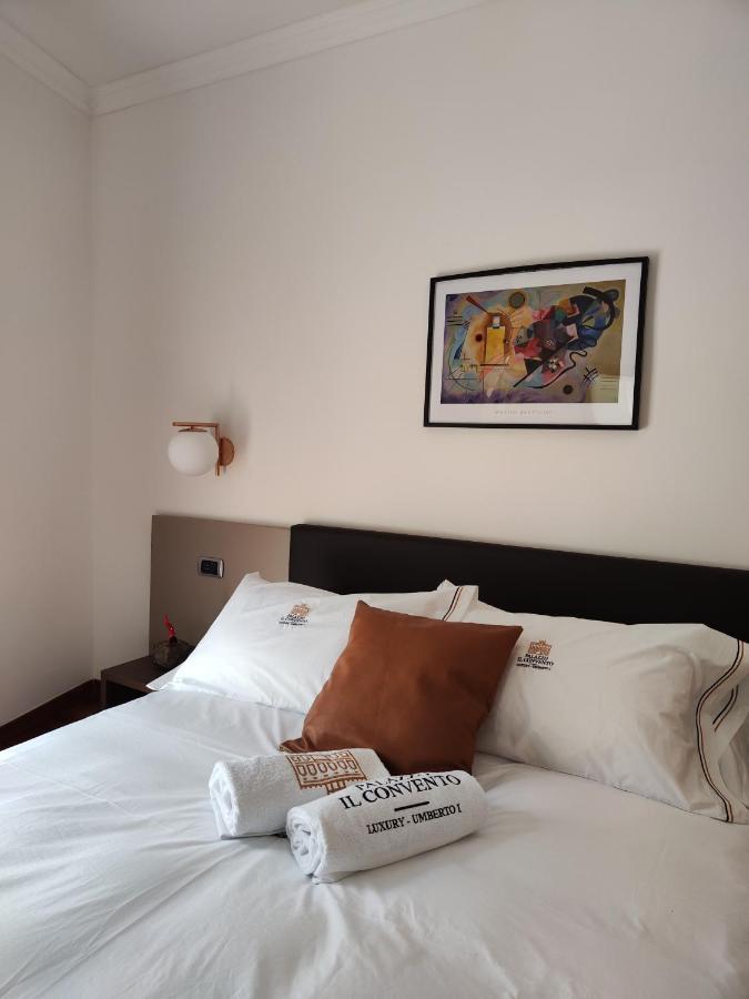 Palazzo Il Convento Luxury Umberto I Bed & Breakfast Napoli Eksteriør bilde