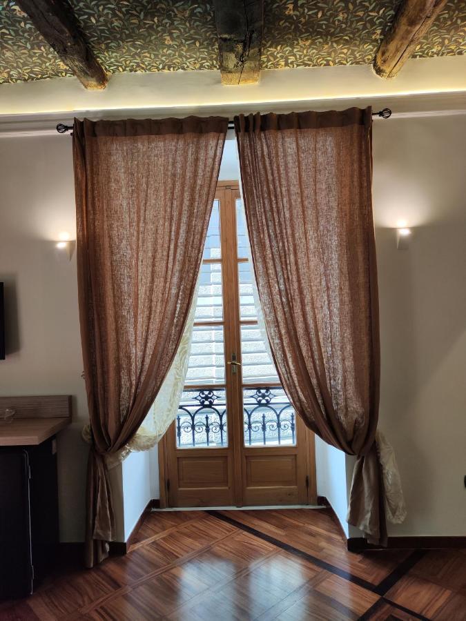 Palazzo Il Convento Luxury Umberto I Bed & Breakfast Napoli Eksteriør bilde